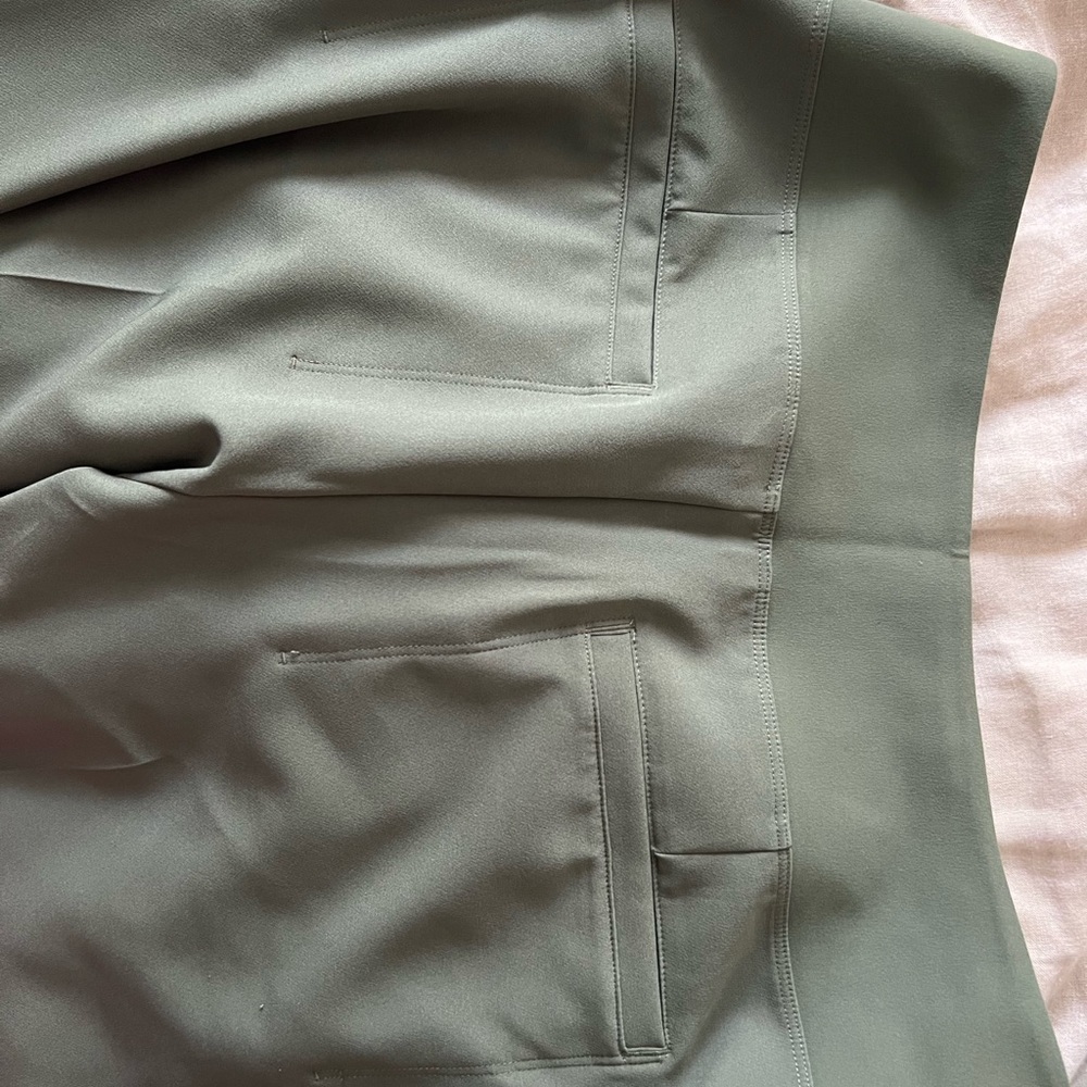 Athleta Women’s Endless Pant Sage Slacks
